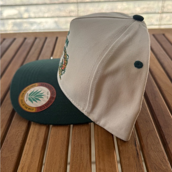 NWOT Sendero Provisions Baddest In Town SnapBack - Picture 2 of 4